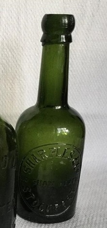 Wall - Green Bottle